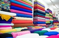 	d) Một cửa hàng buổi sáng bán được 28,43 m vải. Buổi chiều bán được nhiều hơn buổi sáng 3,97 m vải. Vậy ngày hôm đó cửa hàng bán được tất cả số mét vải là: (ảnh 1)