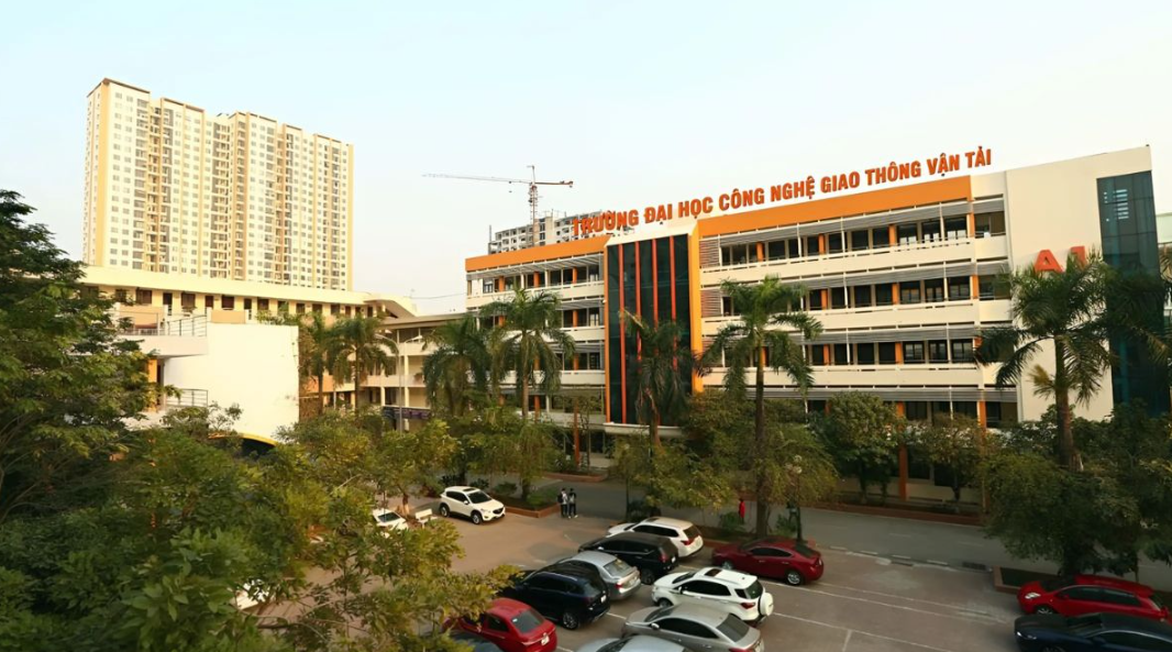 Review Trường Đại học Công nghệ Giao thông Vận tải