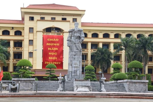Trường Sĩ quan Lục quân 1 còn được gọi là