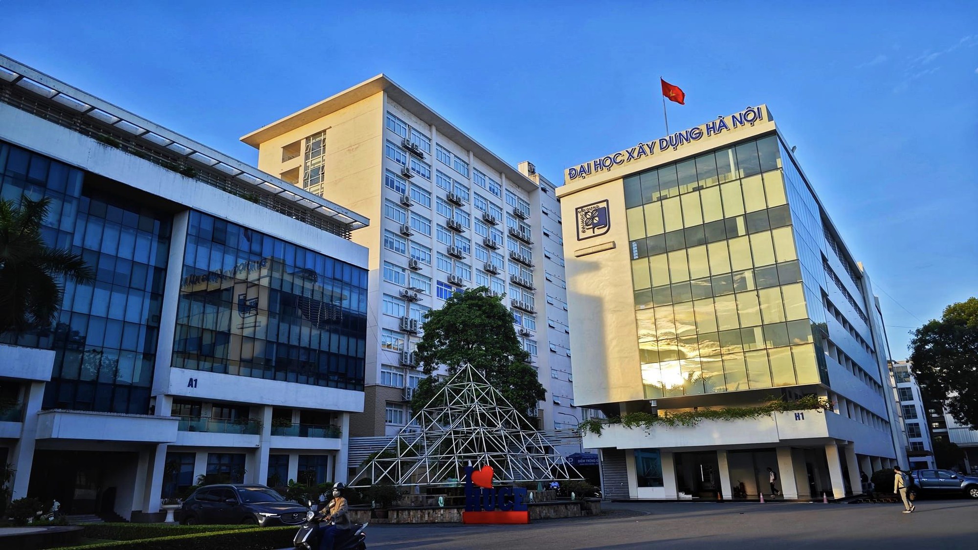 Học phí trường đại học Xây dựng Hà Nội NUCE