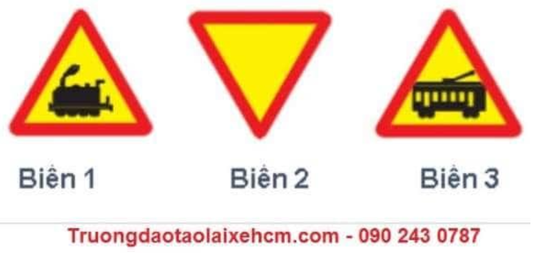 Biển nào báo hiệu sắp đến chỗ giao nhau giữa đường bộ và đường sắt?  (ảnh 1)