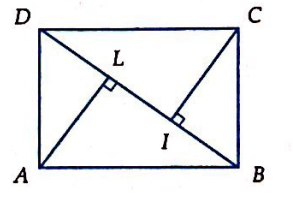 Suy ra diện tích của hình chữ nhật là: (ảnh 1)