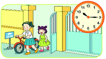 Bạn Mai và em Lan đến trường học lúc mấy giờ? (ảnh 1)