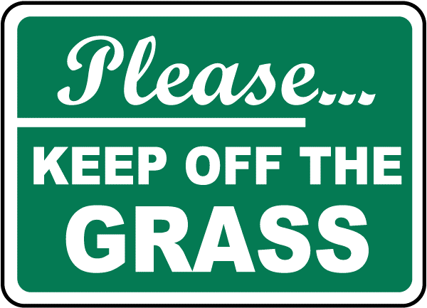 What does the sign say? (ảnh 1)