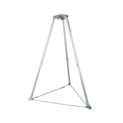 Câu 11.	Giá đỡ ba chân ở hình dưới (coi ba chân gắn cố định vào cùng một điểm), đang được mở sao cho ba gốc chân cách đều nhau một khoảng 110cm, biết các chân của giá đỡ dài 129cm.  (ảnh 2)