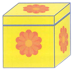 Hà giúp mẹ dán hoa giấy lên 25 hộp quà có dạng khối lập phương. Mỗi mặt của hộp quà Hà dán một bông hoa giấy.  (ảnh 1)