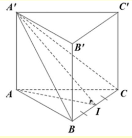 Cho khối lăng trụ tam giác đều ABC.A'B'C' có cạnh bên bằng 2a (ảnh 1)