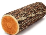 Một khúc gỗ hình trụ có đường kính đáy bằng 1,2 m, chiều cao bằng bán kính đáy (như hình vẽ). a) Tính diện tích xung quanh của khúc gỗ đó (làm tròn kết quả đến phần trăm). (ảnh 1)