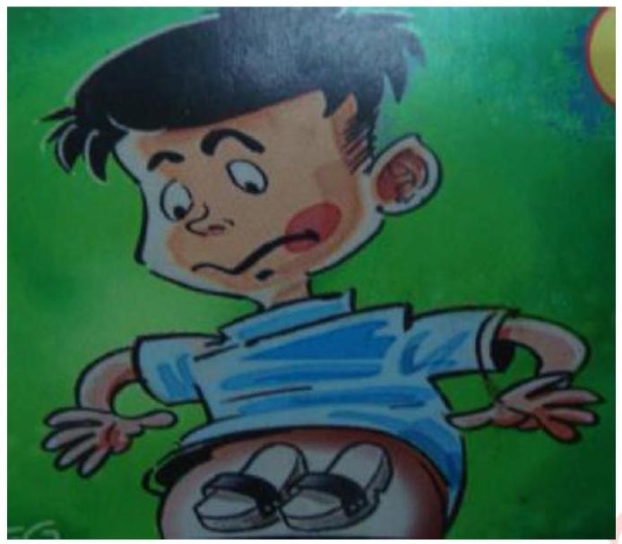 Bức tranh dưới đây gợi nhắc đến thành ngữ, tục ngữ nào?   A. Để dép trong bụng	B. Đi guốc trong bụng	C. Để giày trong bụng	D. Mang dép đau bụng (ảnh 1)