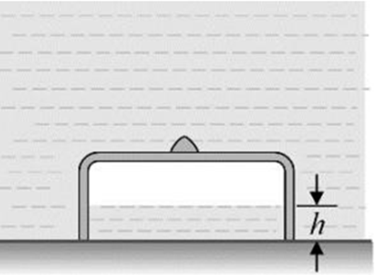 Độ cao h của mực nước trong chuông bằng bao nhiêu mét (kết quả lấy đến 2 chữ số sau dấu phẩy, sau khi làm tròn số)? (ảnh 1)