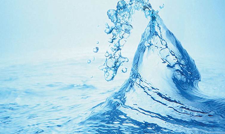 H&Igrave;NH D&Aacute;NG CỦA NƯỚC