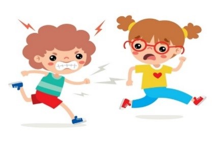 Task 1. Look at these pictures, and order the letters.  s/a/e/c/h _________________________chase (ảnh 1)