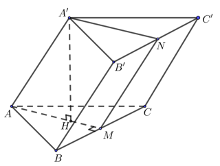 Cho hình lăng trụ ABC.A'B'C' có A'A = A'B = A'C, cạnh bên AA' = 4, đáy ABC là tam giác đều. (ảnh 1)