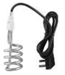 Một sinh viên dùng chiếc sục điện có ghi 2500W - 220V để đun 10 lít nước ở (ảnh 1)