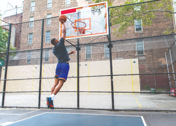 Listen and number. (ảnh 1)