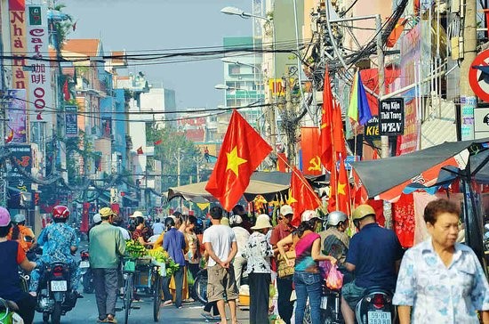 Listen and number. (ảnh 1)