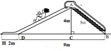 Một cầu trượt có đường lên BA dài 5m, độ cao AC là 4 m, độ dài DB là 9 m, HD là 2m (như hình minh họa). Tính độ dài đường trượt tổng cộng từ A đến H (ảnh 1)
