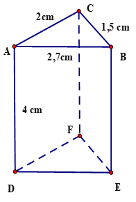Cho hình lăng trụ đứng tam giác  ABC.DEF có cạnhAB = 2,7 cm (ảnh 1)
