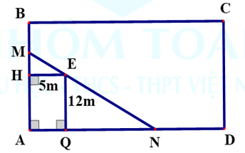 Nhà anh Minh có một cái ao nuôi cá hình chữ nhật \(ABCD\), đợt này vừa có một loại cá giống mới nên anh đã giăng lưới quây lại để nuôi thử nghiệm trên một góc ao của mình. (ảnh 1)