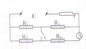 Cho mạch điện sau:  Cho&nbsp;U = 6V, r = 1Omega&nbsp; = R_1}; R_2; = R_3; = 3Omega . Biết số chỉ tr&ecirc;n A khi K đ&oacute;ng bằng 9/5 số chỉ của A khi K mở. T&iacute;nh:&nbsp;&nbsp; a/ Điện trở R_4? &nbsp; &nbsp; &nbsp; &nbsp;&nbsp;&nbsp;&nbsp;&nbsp;&nbsp; (ảnh 1)