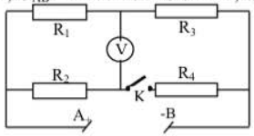 Cho mạch điện như hình vẽ. R1 = 1omega; R2 = 3 Omega , r4 = 5 omega hiệu điện thế UAB = 12V. Khi khóa K mở, vôn kế chỉ 2 V. Tính R3. (ảnh 1)